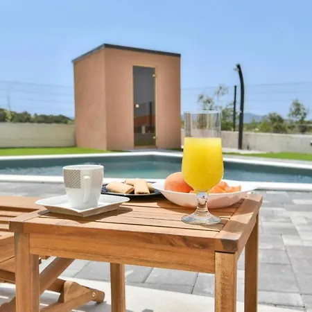 Silente Villa