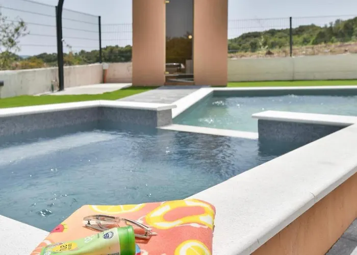 Silente Vila Sukosan